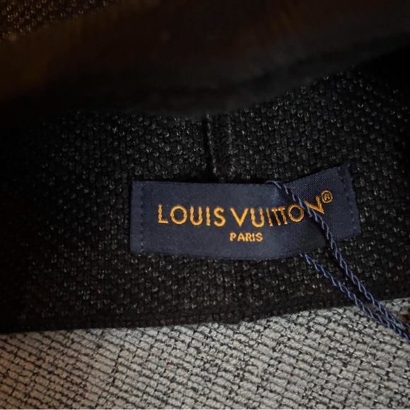Louis Vuitton Beanie - Picture 1 of 3